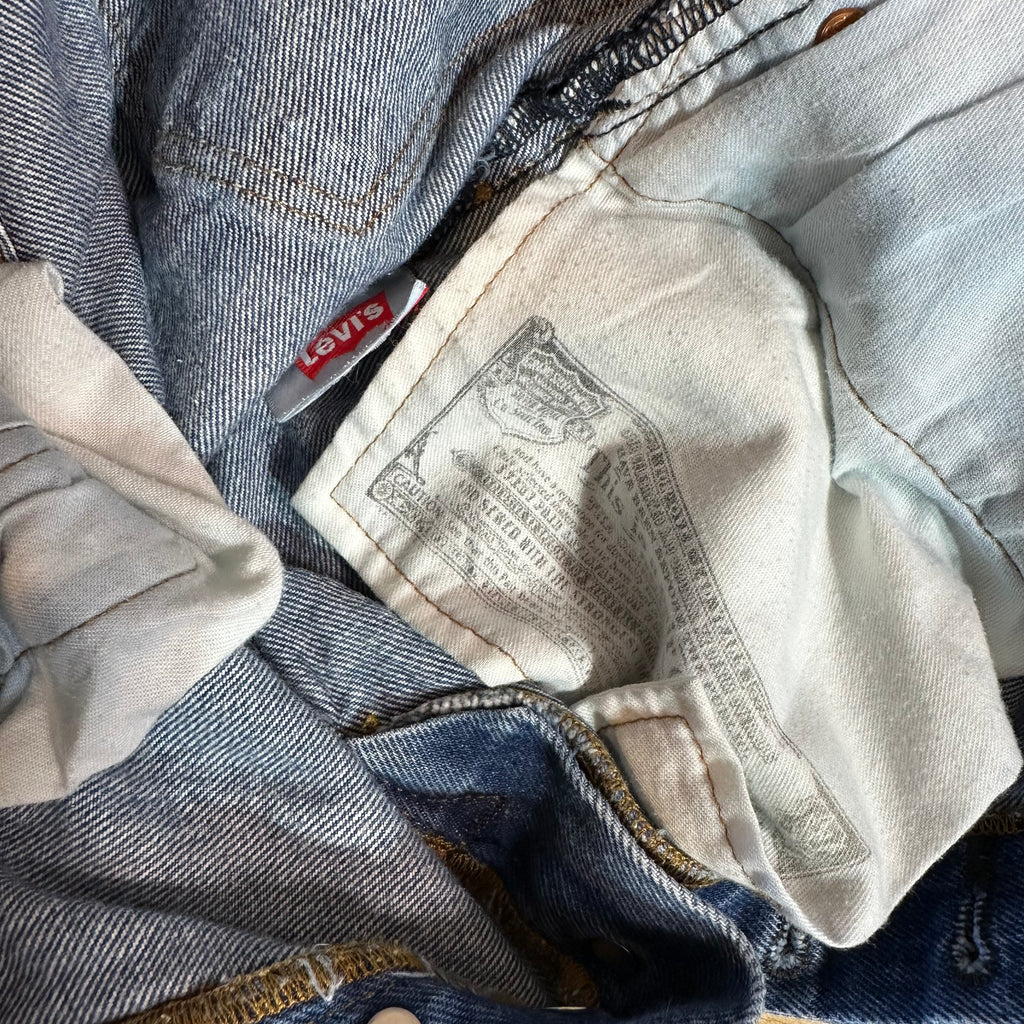 Levis 501 Jeans Mens 32x29 Straight Leg Button Fly Blue Denim