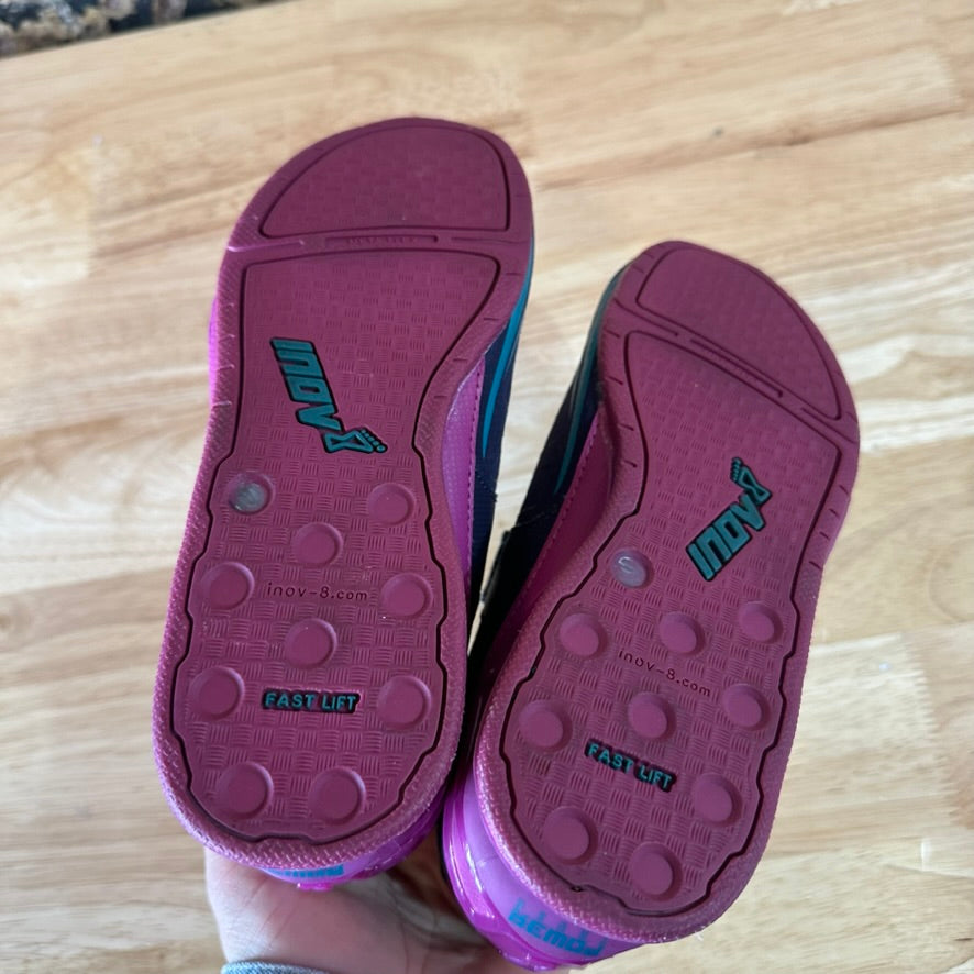 Inov-8 Womens 5.5 Shoes