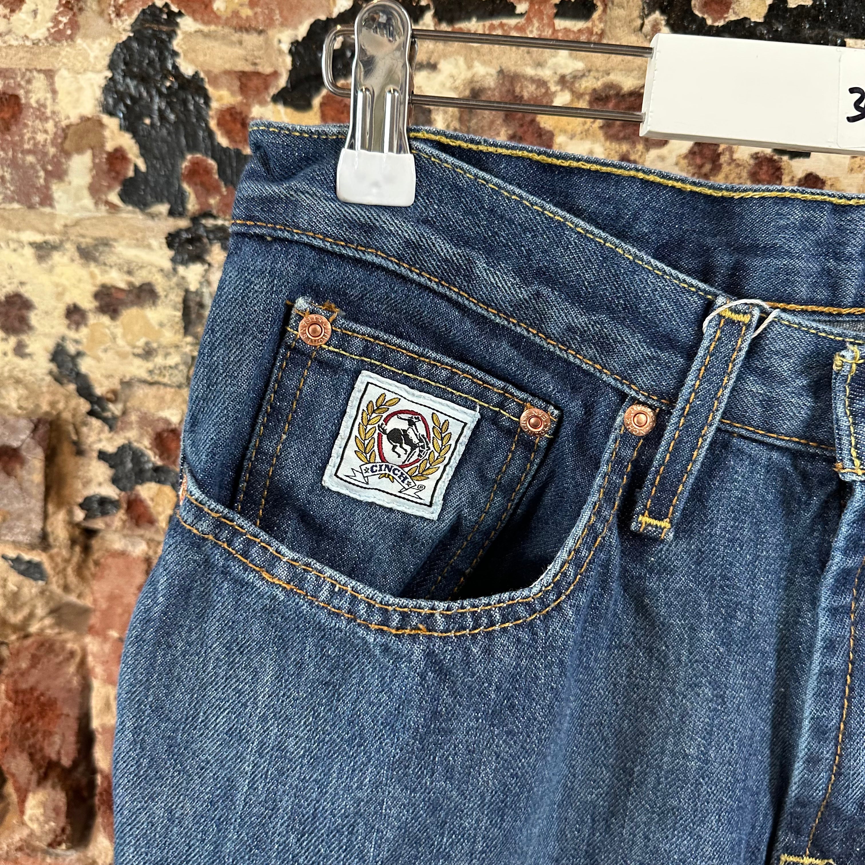 Cinch Mens 30x38 White label Blue Jeans