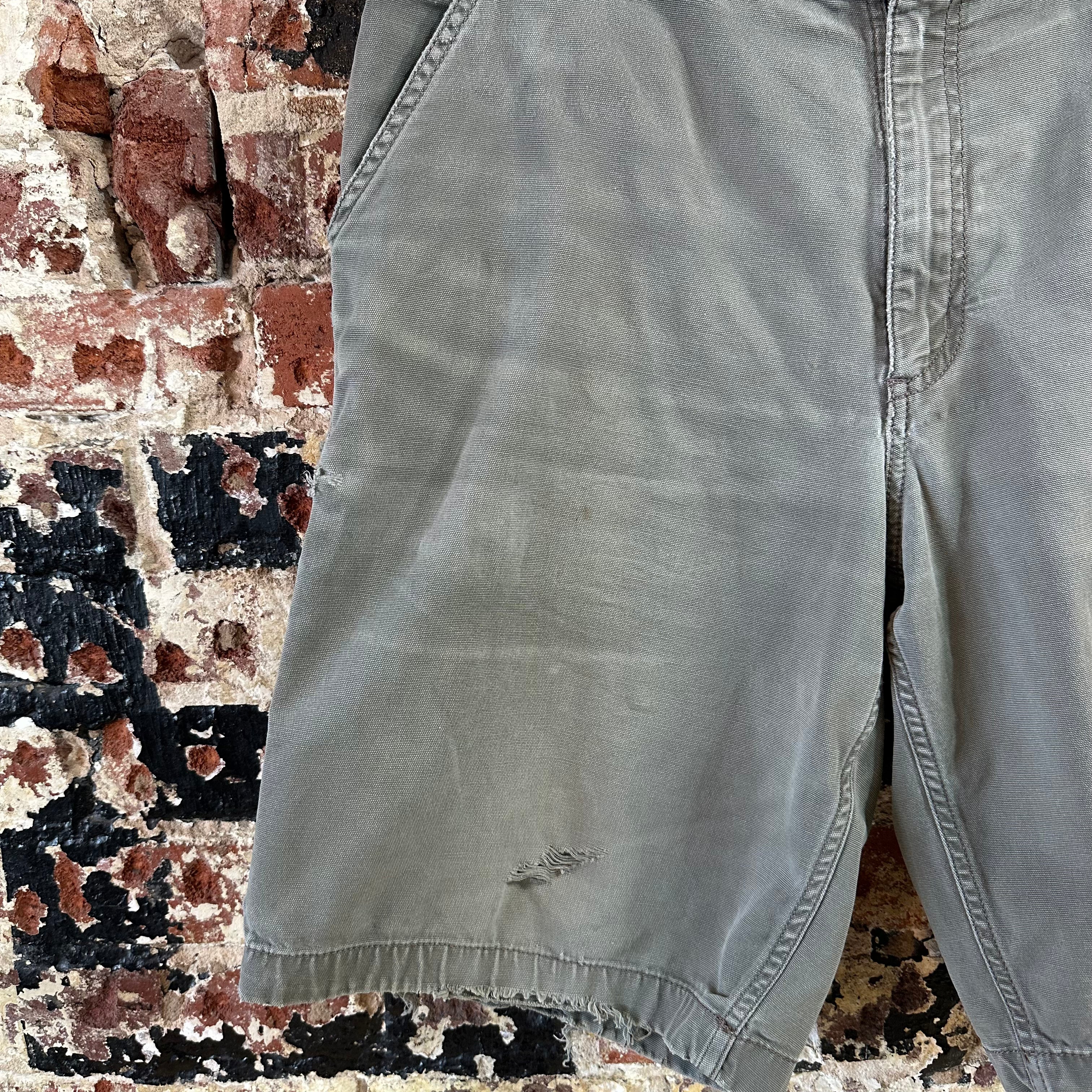Carhartt Shorts Mens 36