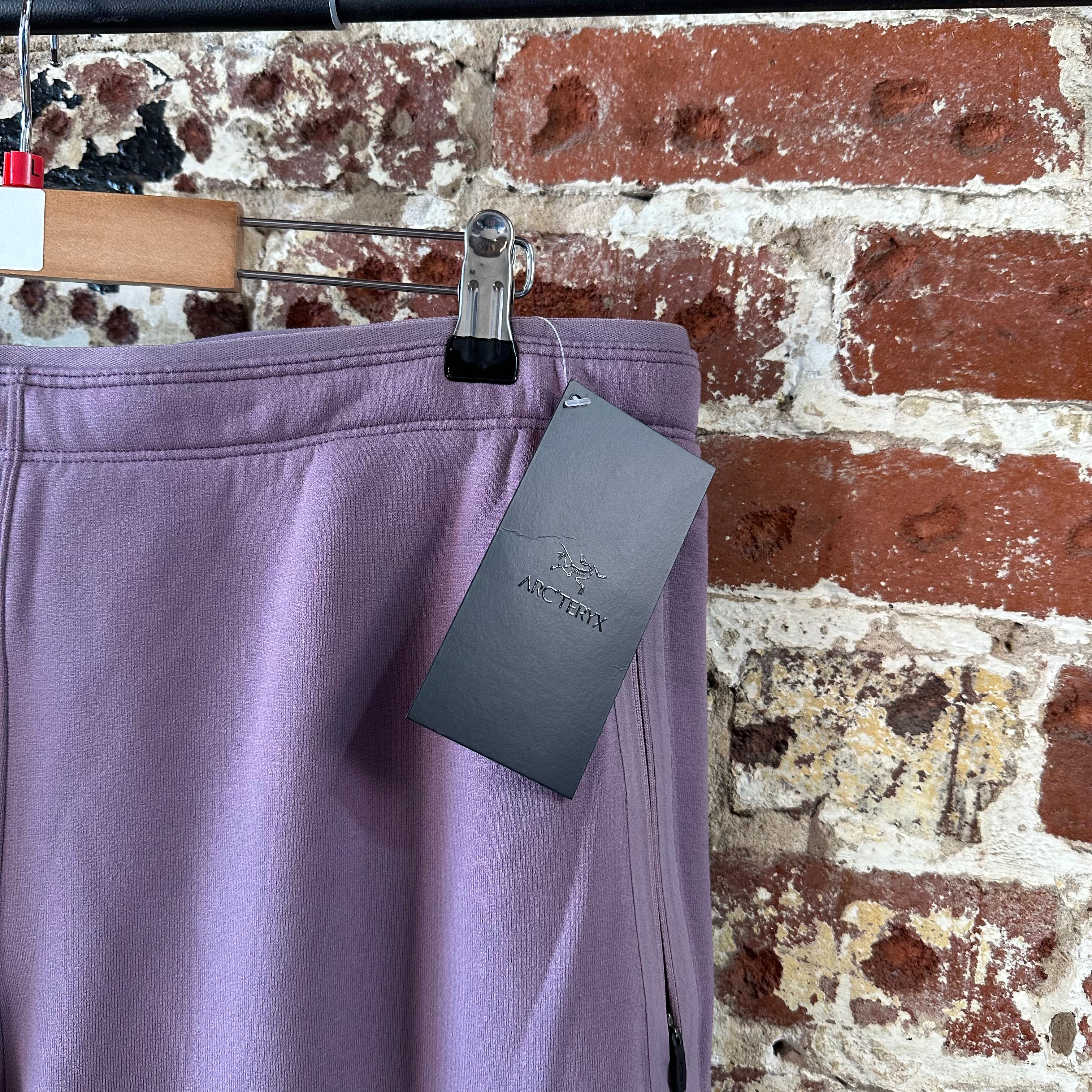 Arcteryx Kyanite Sweatpants Interstellar Mens Large NEW