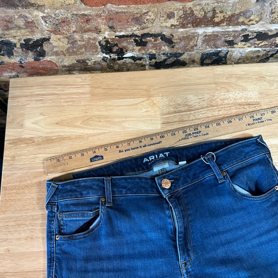 Ariat Womens 34 Trouser Jeans