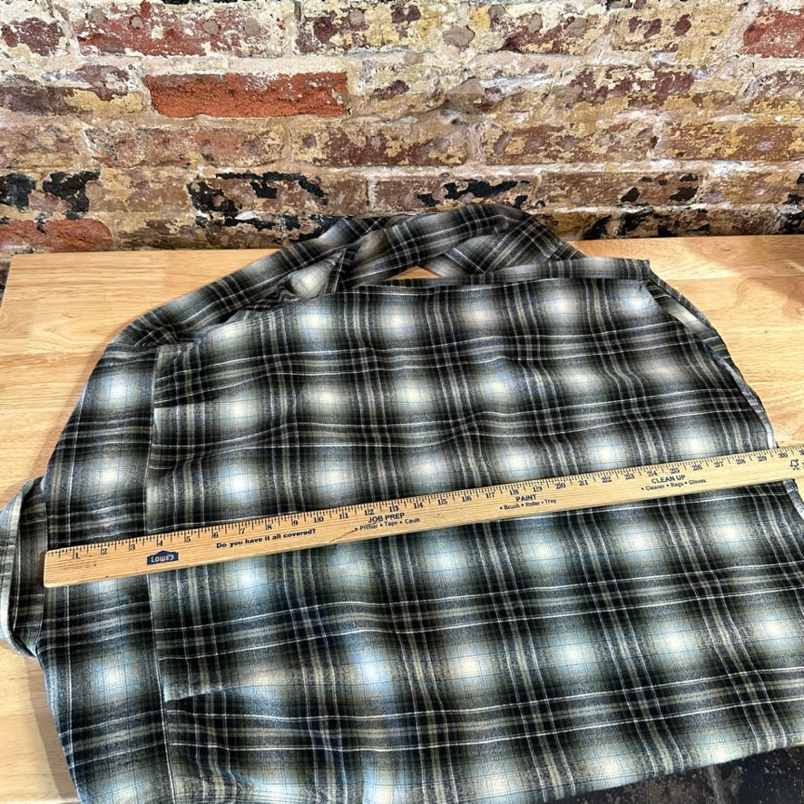 Carhartt Mens Medium Flannel Shirt