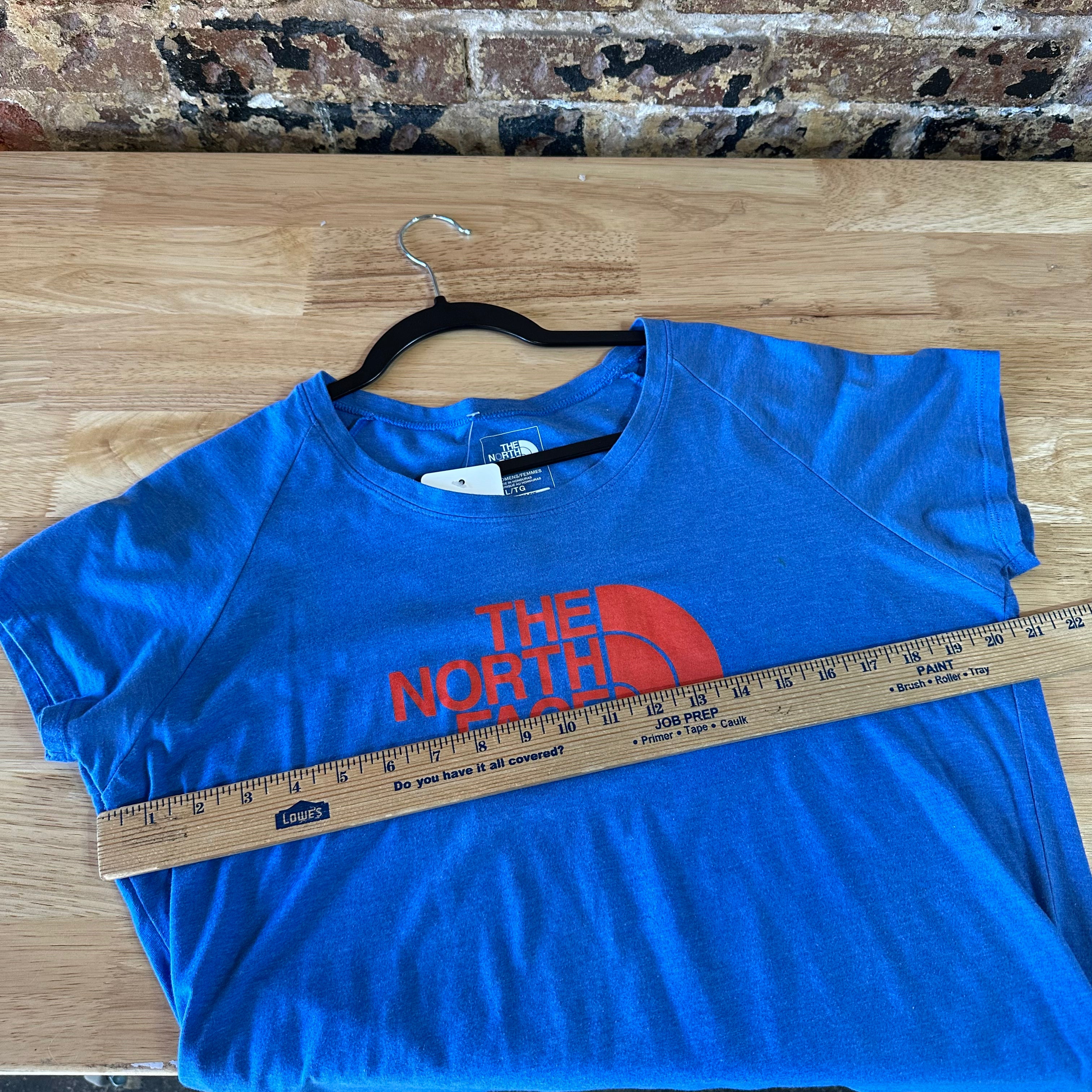 The North Face Top T-shirt Women's XL Slim Fit Short Sleeve Blue