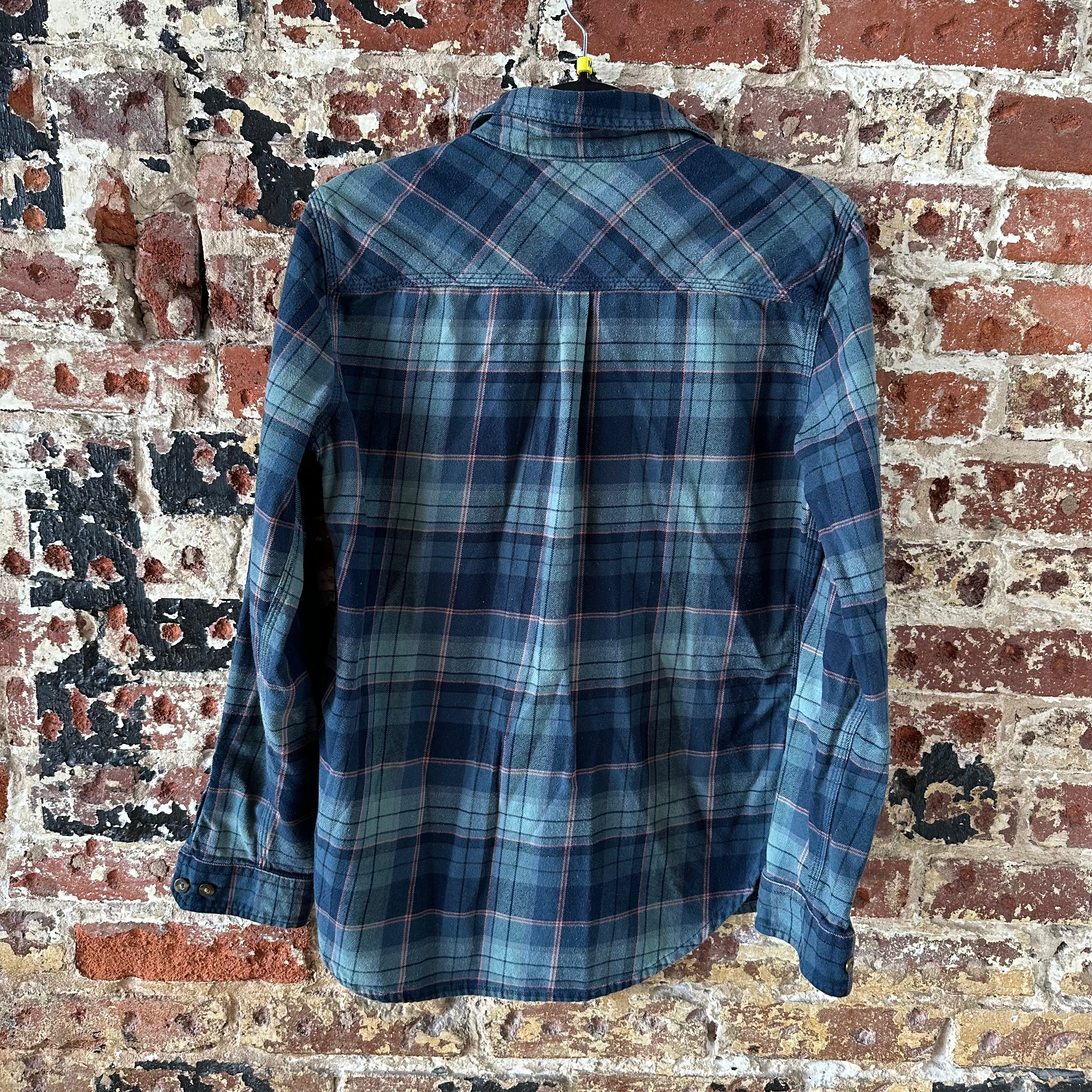 Carhartt Womens Medium Button Up Flannel Shirt Blue Plaid long sleeve