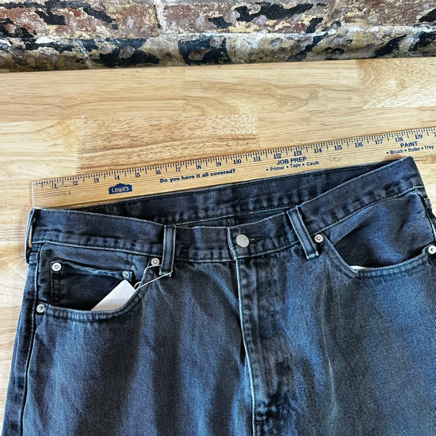 Levis 505 Jeans Mens 38x30 Regular Zip fly Faded Black denim Levi's