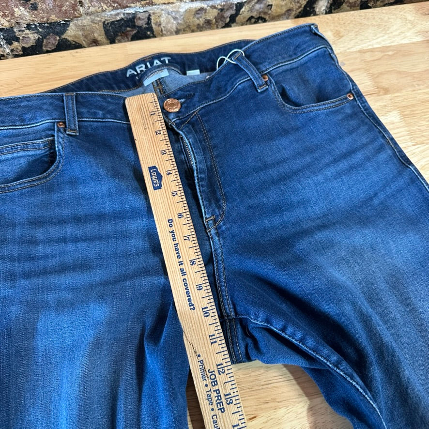 Ariat Womens 34 Trouser Jeans