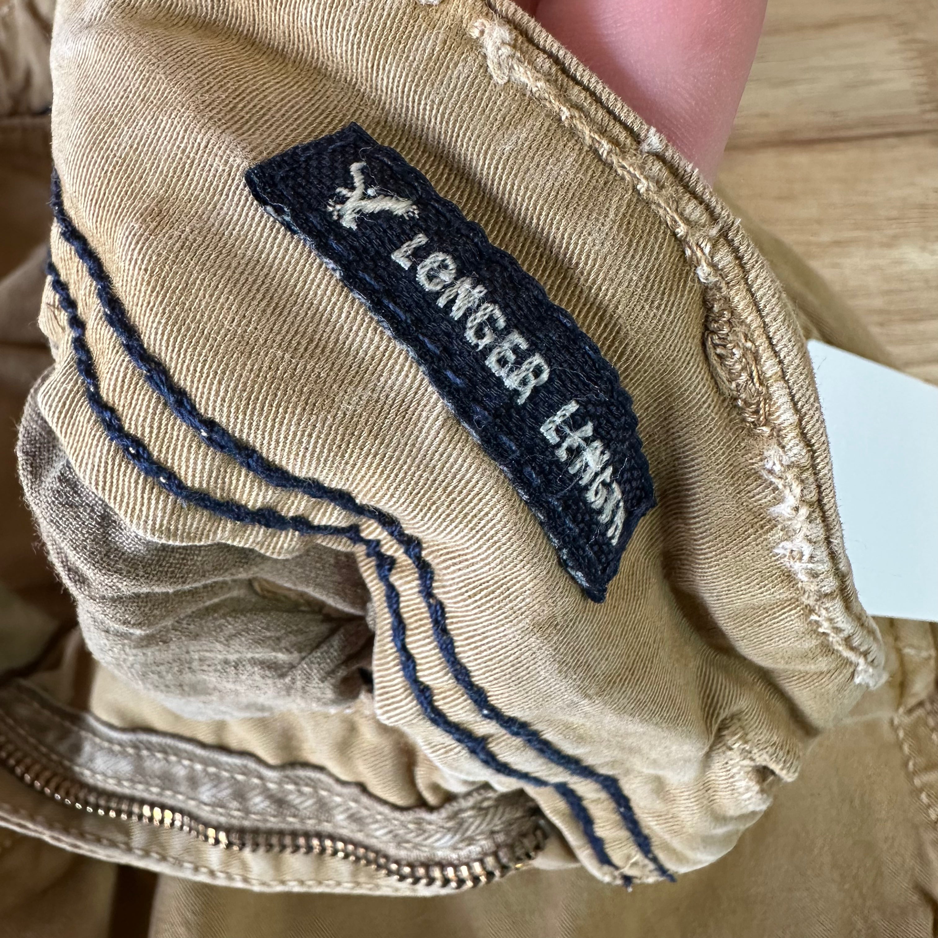 American Eagle Outfitters Longer Length Cargo Shorts Mens 33 Tan 12" inseam