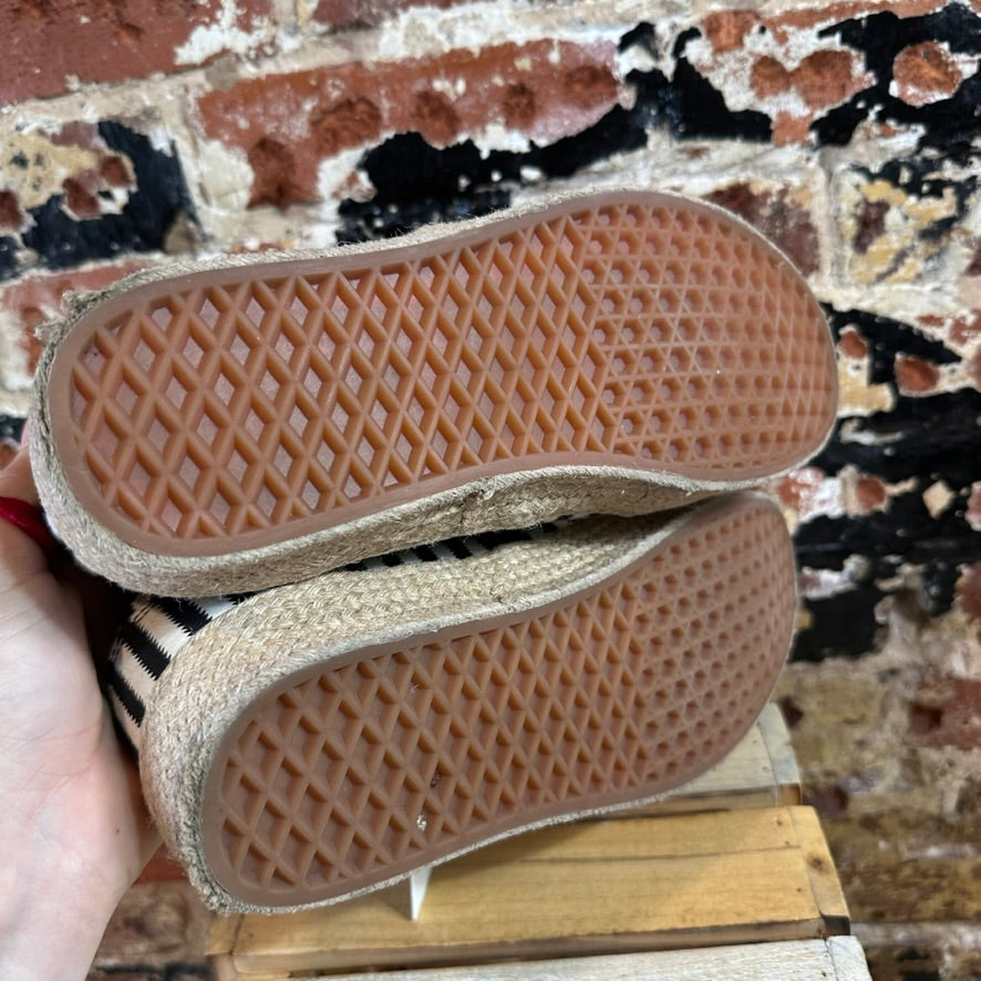 Vans Womens 11 Shoes
