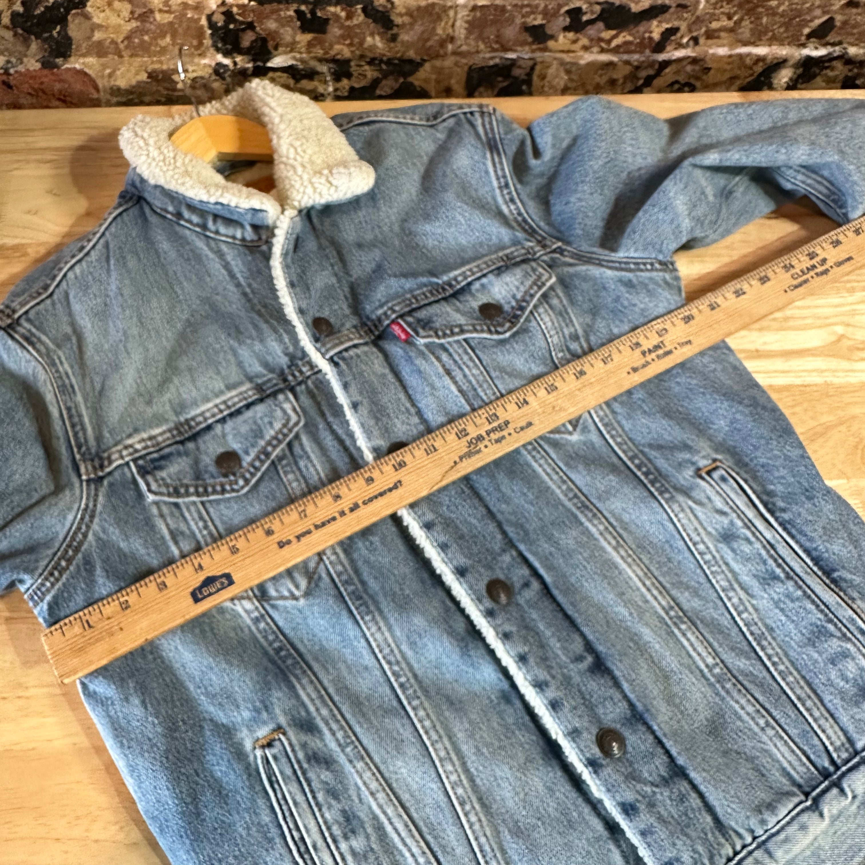 Levi's Mens Medium Sherpa Jean Jacket