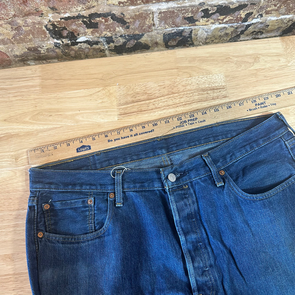 Levi's 501 Mens 38x32 Blue Jeans