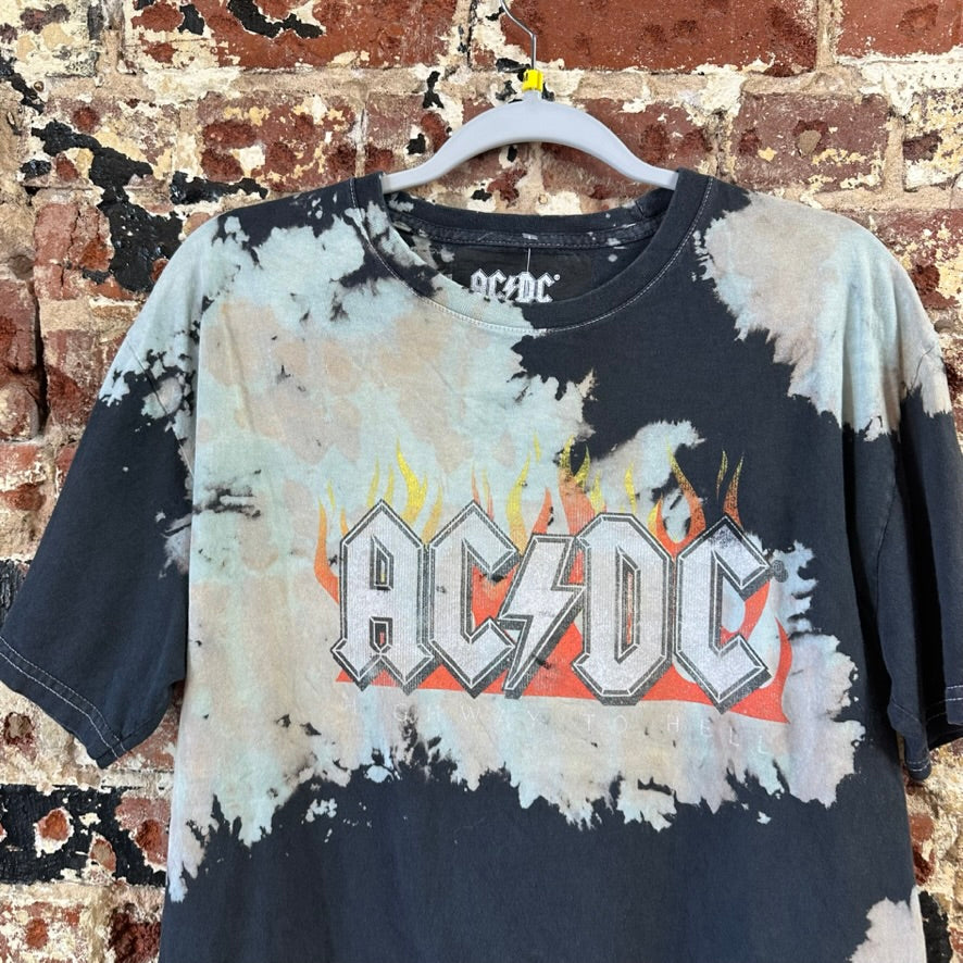 AC/DC Medium S/S Black T-Shirt