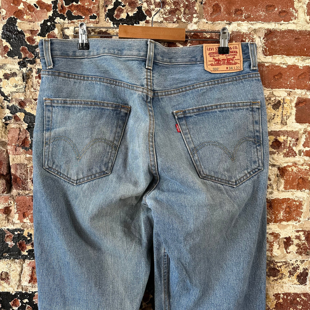 Levi's 550 Jeans Mens 34x30 Blue Cotton Denim Medium wash Relaxed Fit