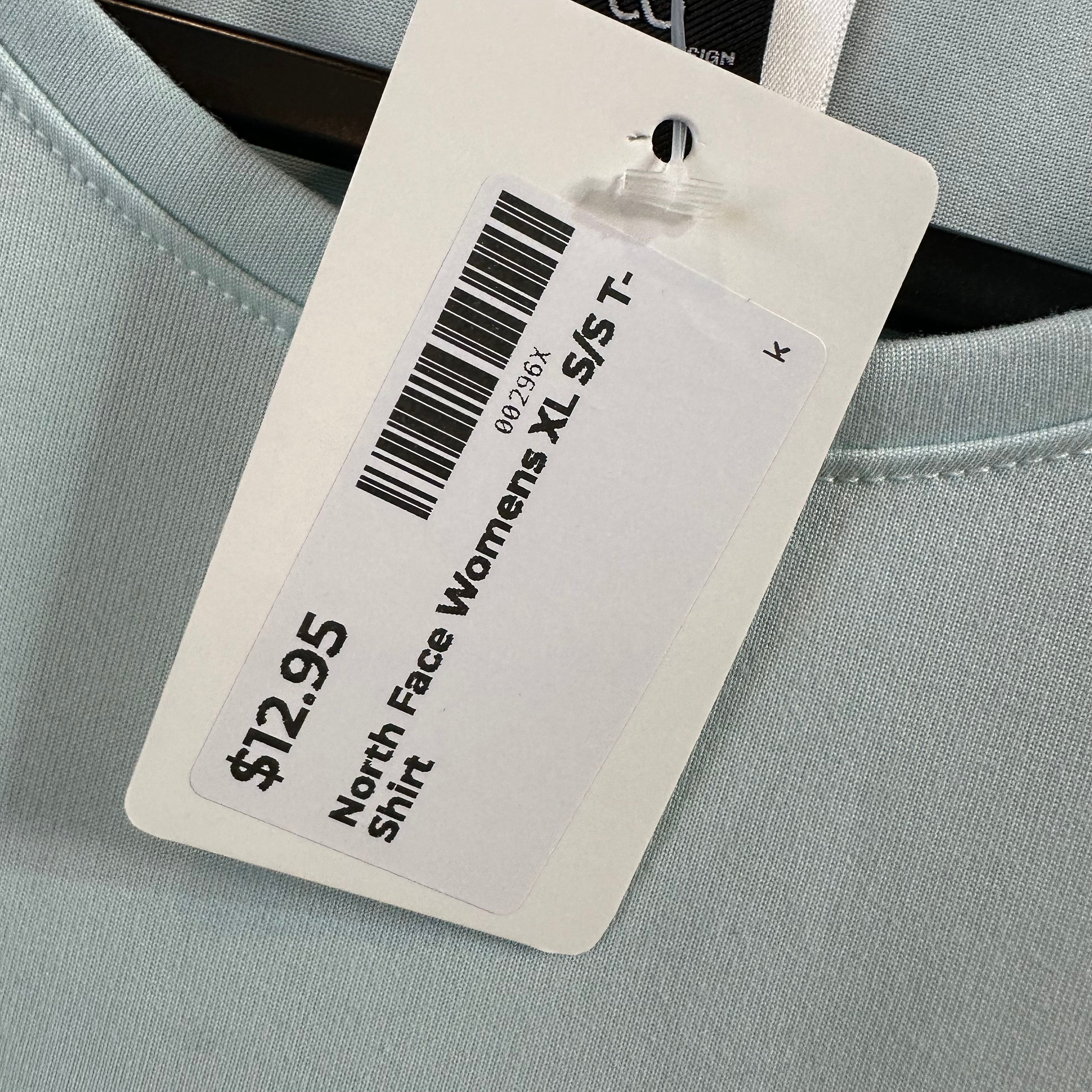North Face T Shirt Womens XL