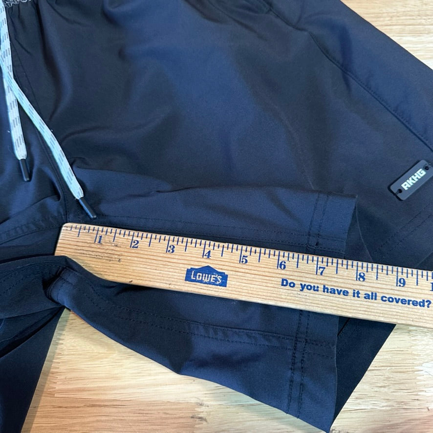 Alaskan Hardware Mens XL Black Shorts