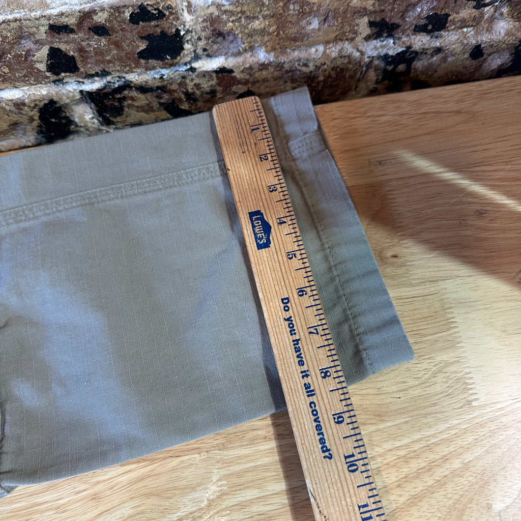 Carhartt B342 DES Mens 30x34 Cargo Pants
