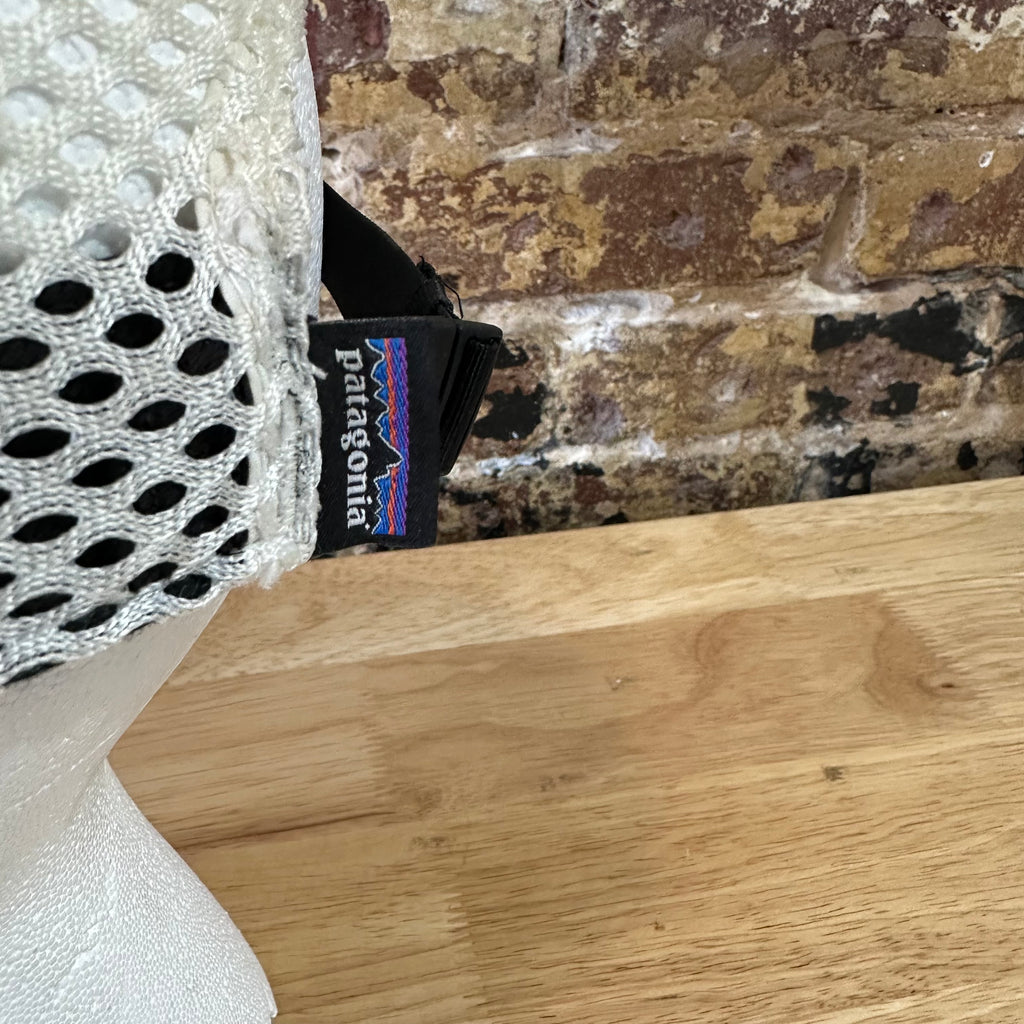 Patagonia Duckbill Black &amp; White Mesh Adjustable Running Hat / Cap