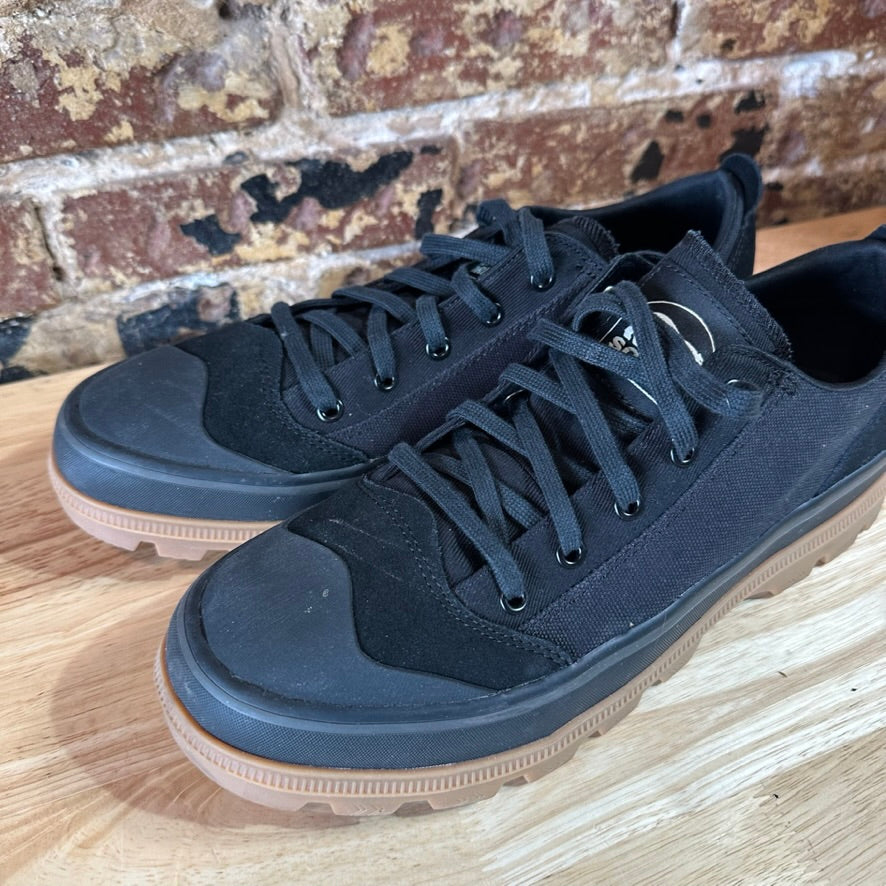 Soreal Mens 11.5 Black Sneakers