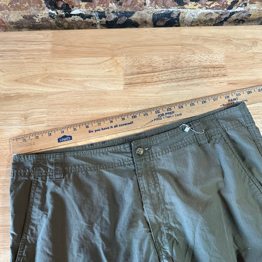 Columbia Shorts Mens 38