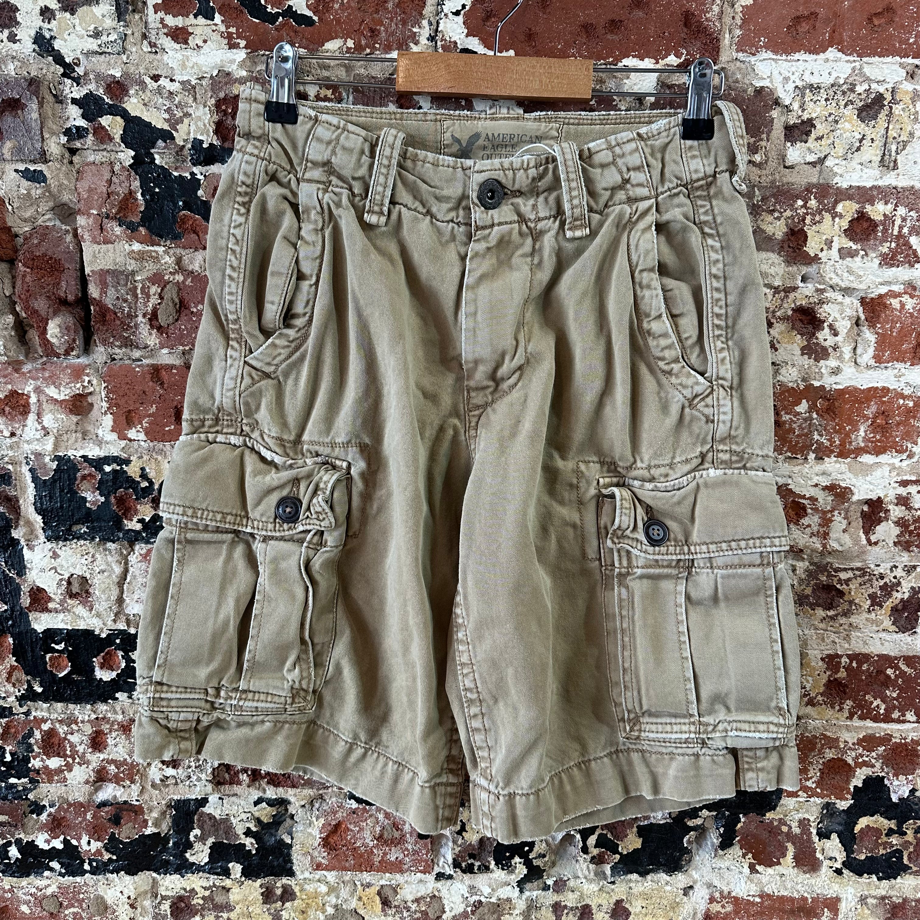American Eagle Outfitters Classic Cargo Shorts Mens 26 Tan 10.5" inseam