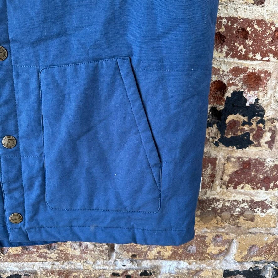 Magellan Outdoors Vest Men’s Medium Blue Tan Quilted Western Style Cowboy Snap