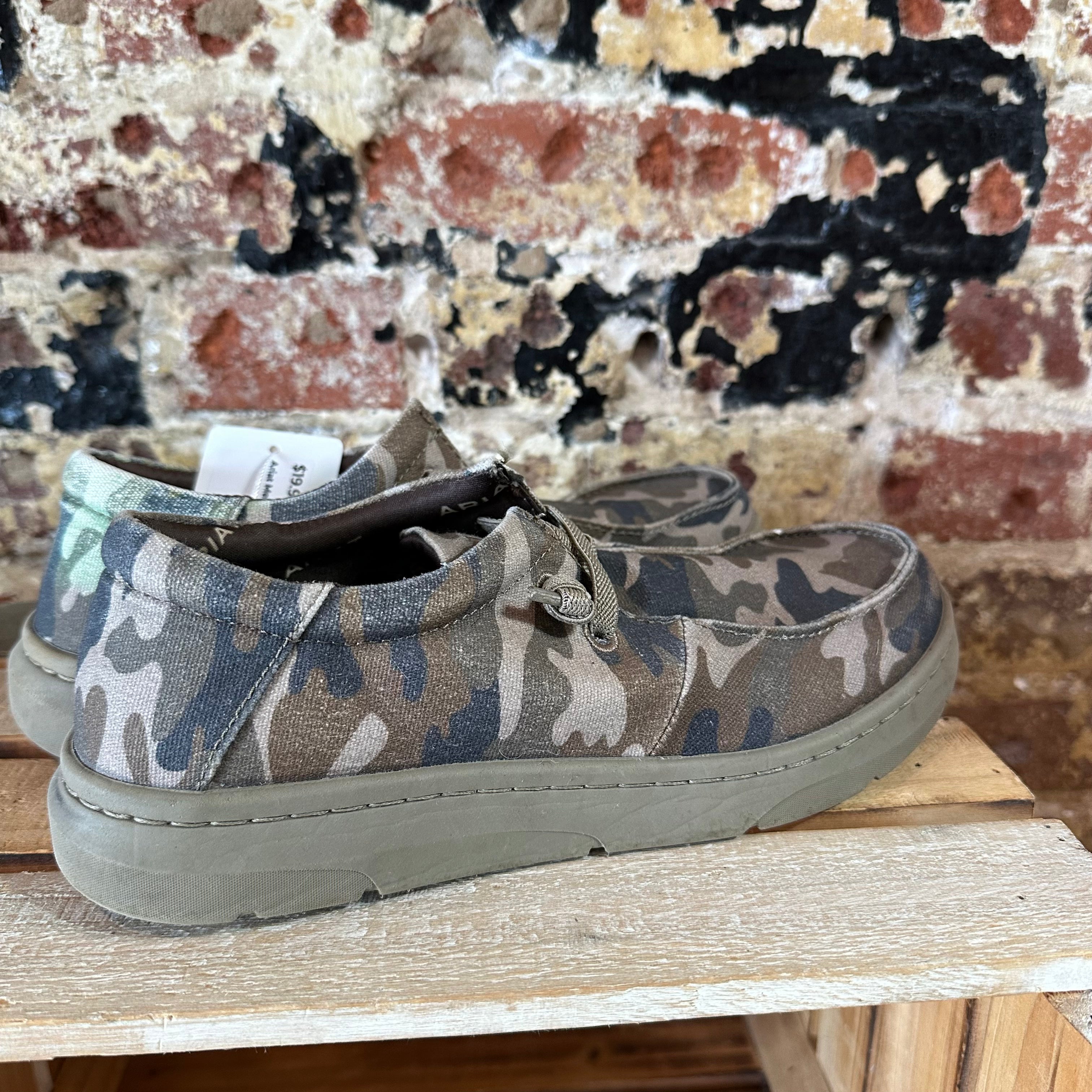 Ariat Mens 7.5 Camo Slip On Shoes