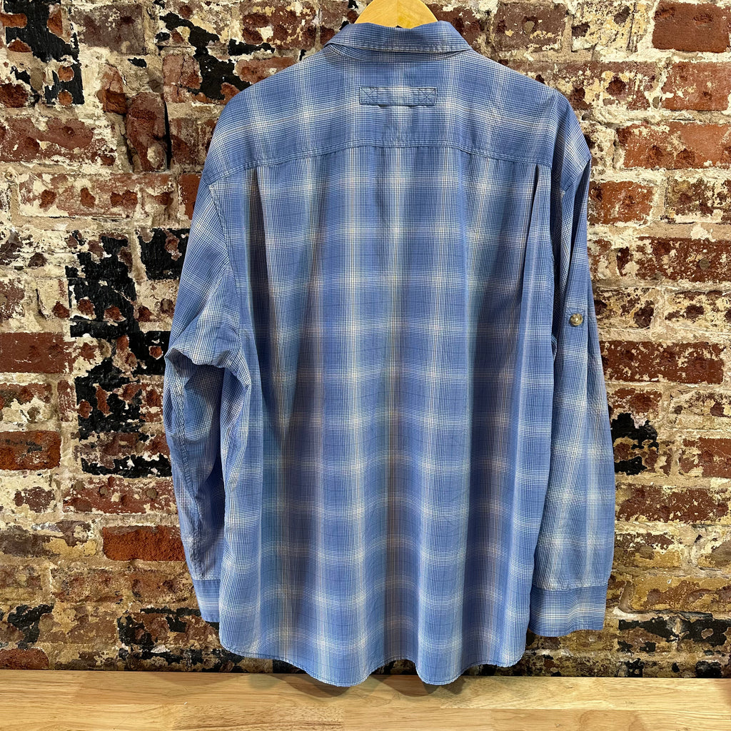 Duluth Trading Mens XL Button Down Shirt Blue Plaid Long sleeve Nylon