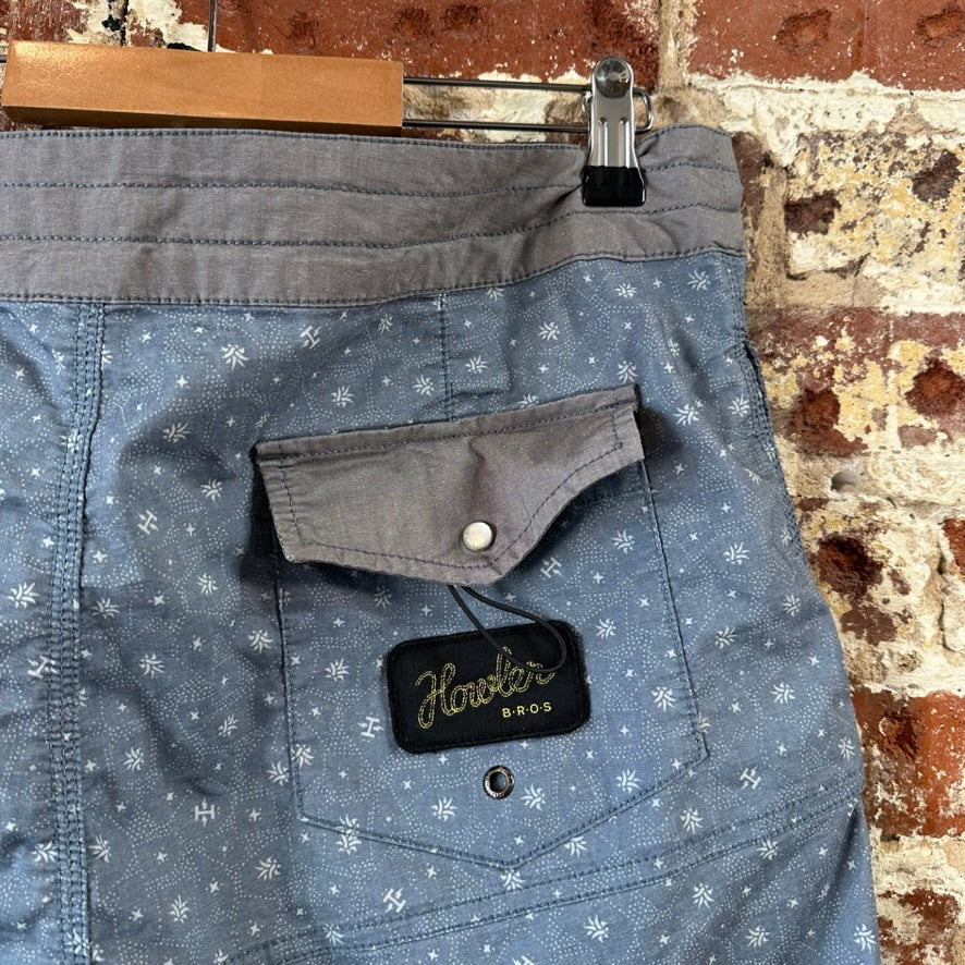 Howler Board Shorts Mens 34
