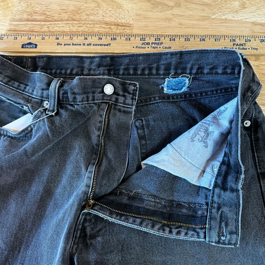 Levis 505 Jeans Mens 38x30 Regular Zip fly Faded Black denim Levi's