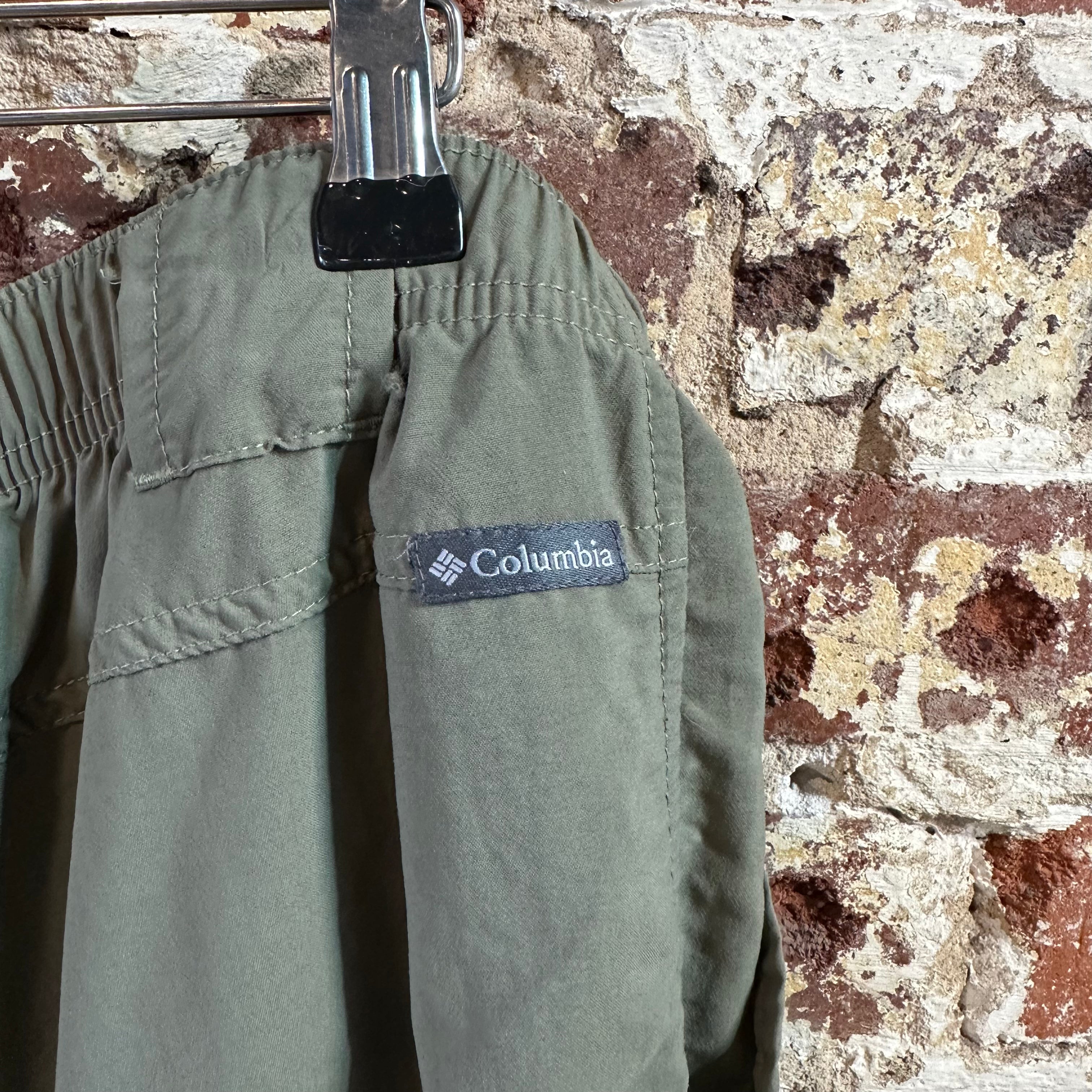 Columbia Mens 3XL Green Shorts