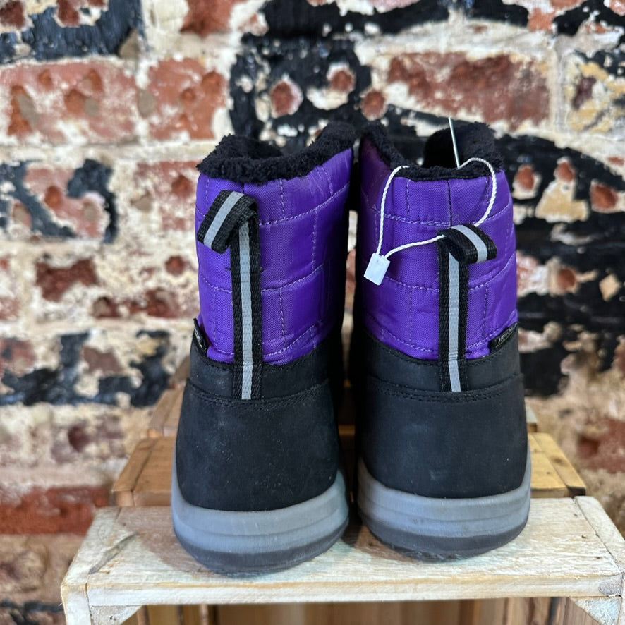 Keen Winter Boots youth 4