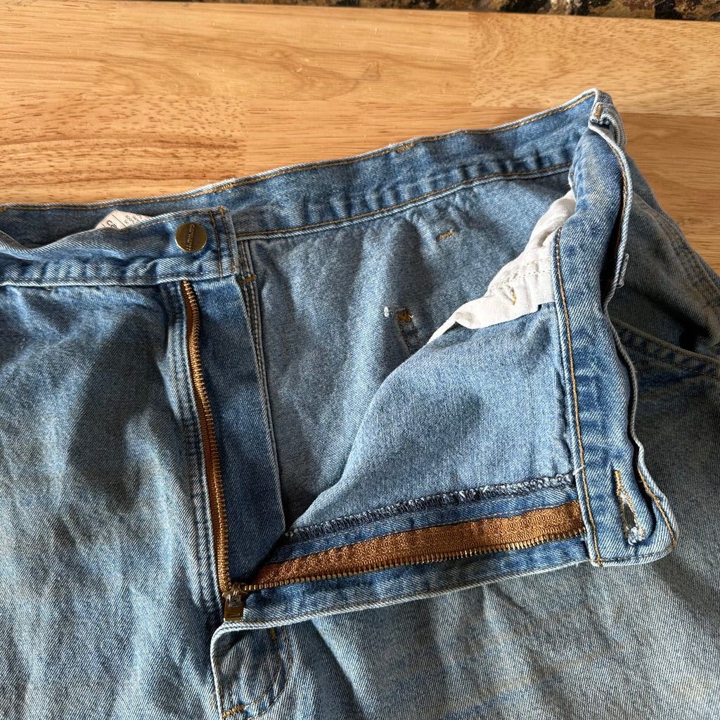 Carhartt B28 Jean Shorts Mens 40