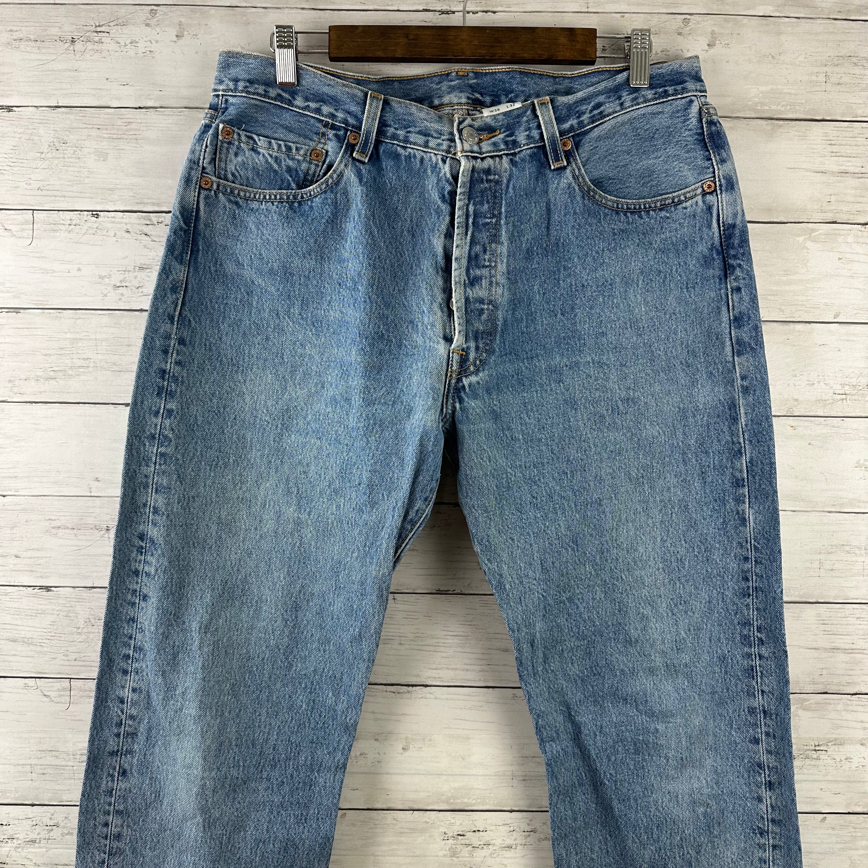 Levis 501 Jeans Mens 36x32 Straight Leg Button Fly Blue Denim
