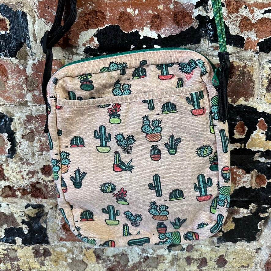 Kavu Cactus Purse