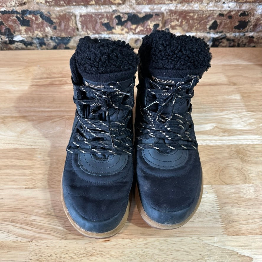 Columbia Womens 8 Black boots