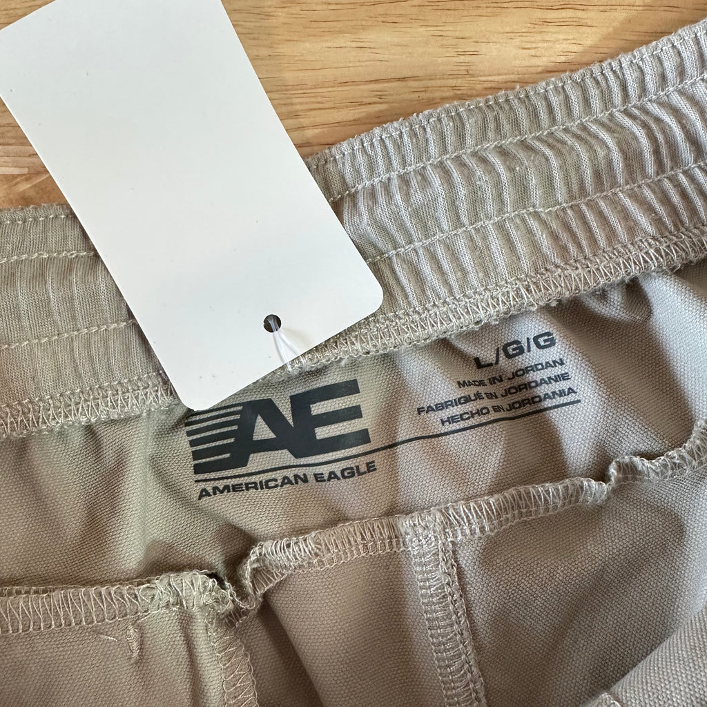 American Eagle Men's Tan Casual Jogger Shorts Size Large 36x5.25"