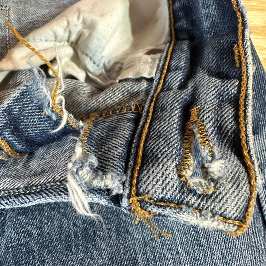 VTG Levi's 501 Mens 33x30 Blue Jeans 1999