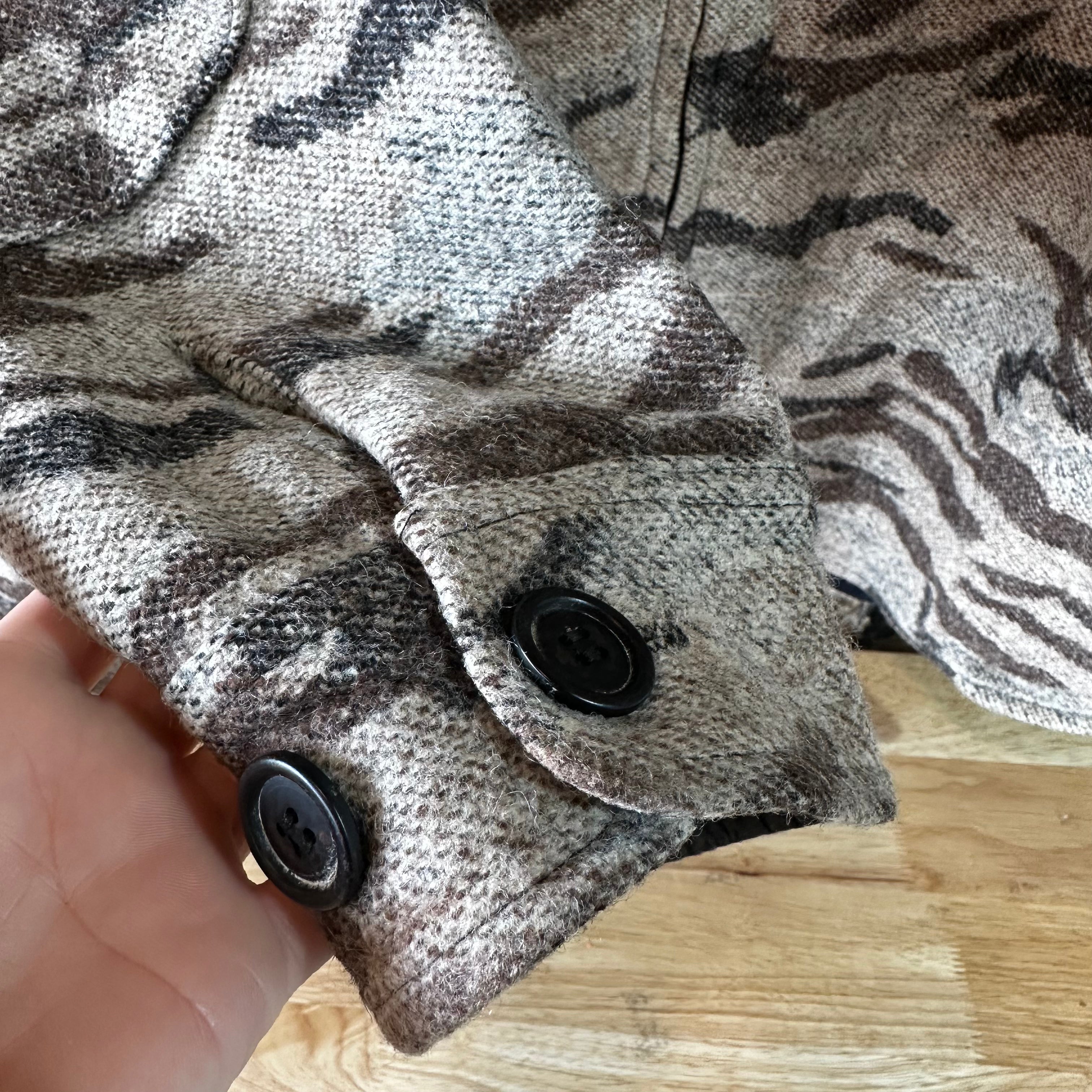 Silent Predator Men’s XL Wool Camo Hunting Coat High Quality EUC