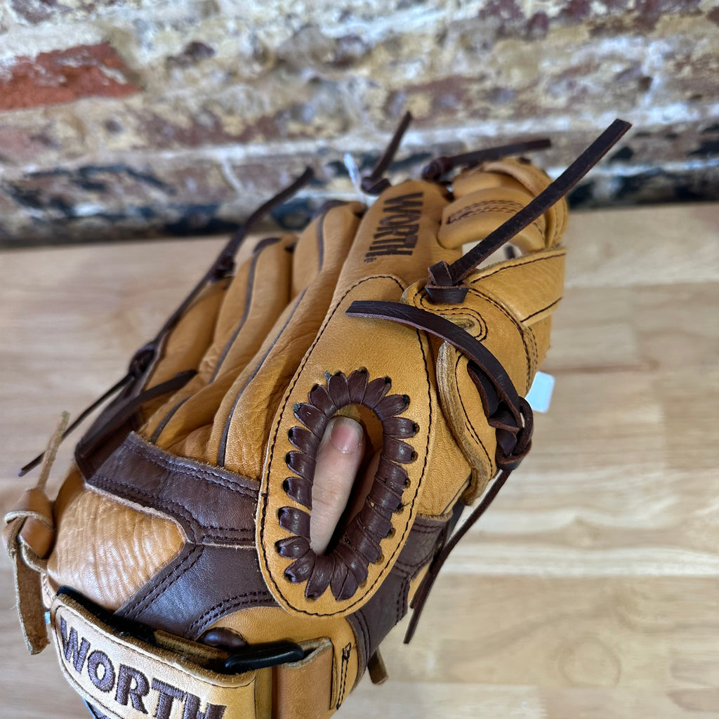 Worth Baseball Glove