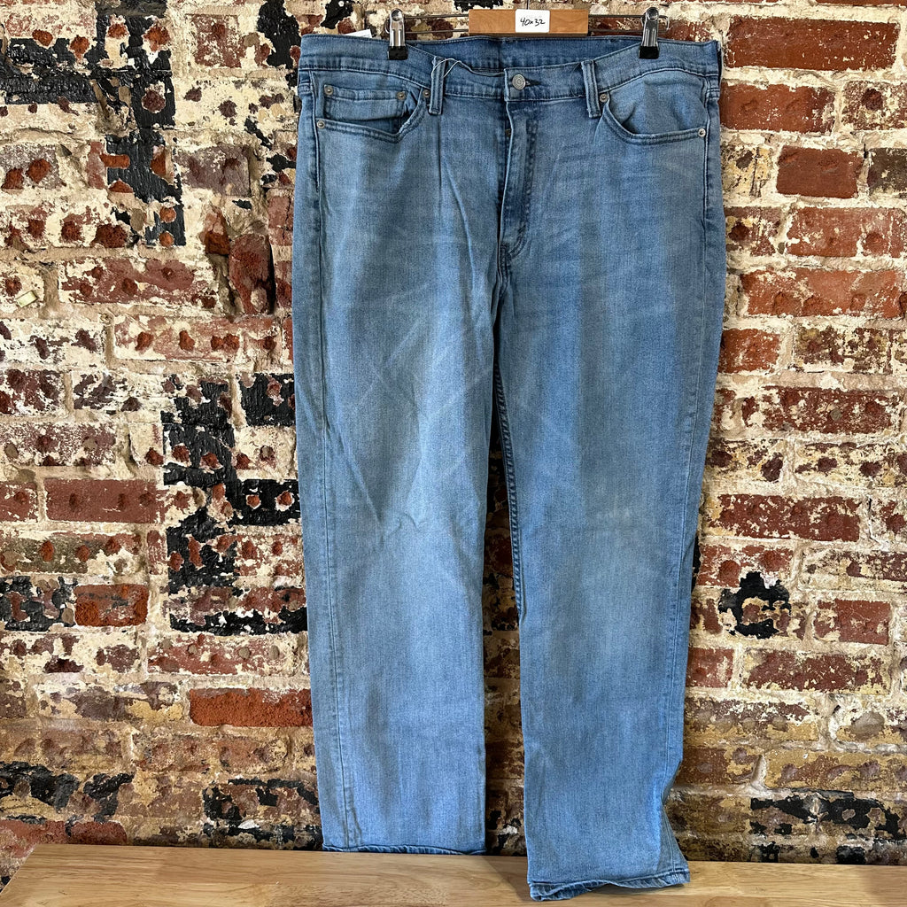 Levis 514 Mens 42x30 Blue Jeans