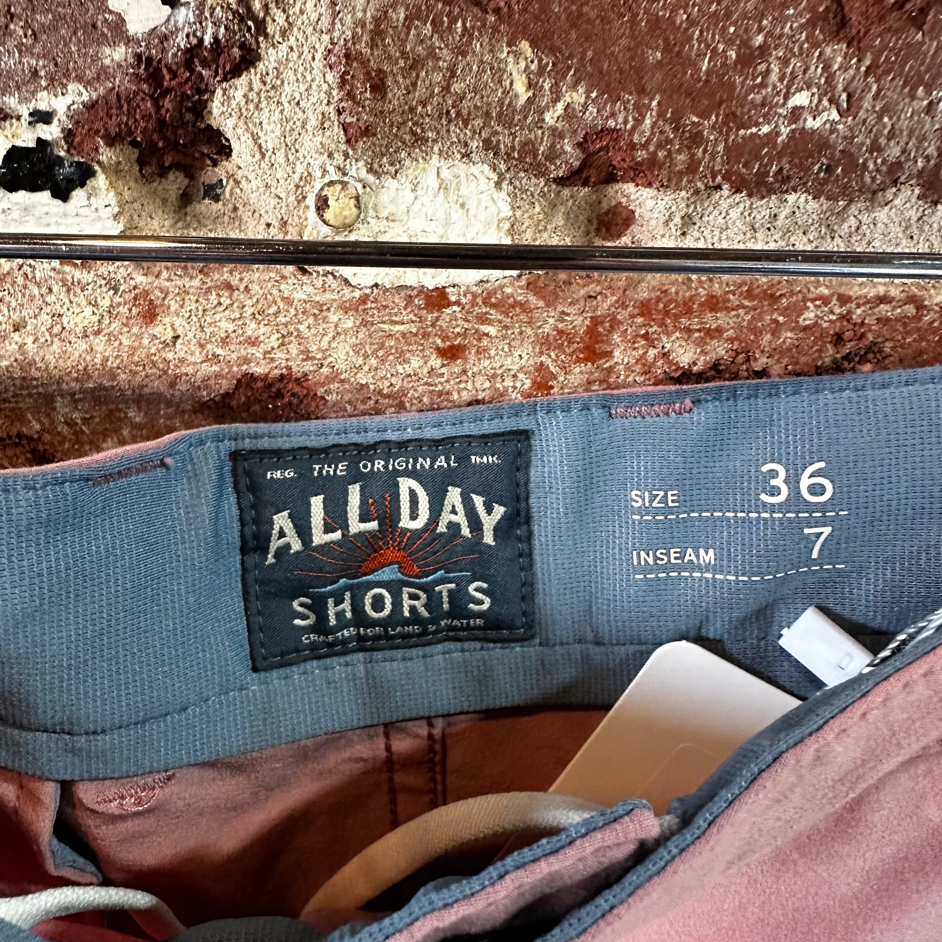 Faherty All Day Shorts Men's Size 36 Pinkish Red belt loops 5" Inseam