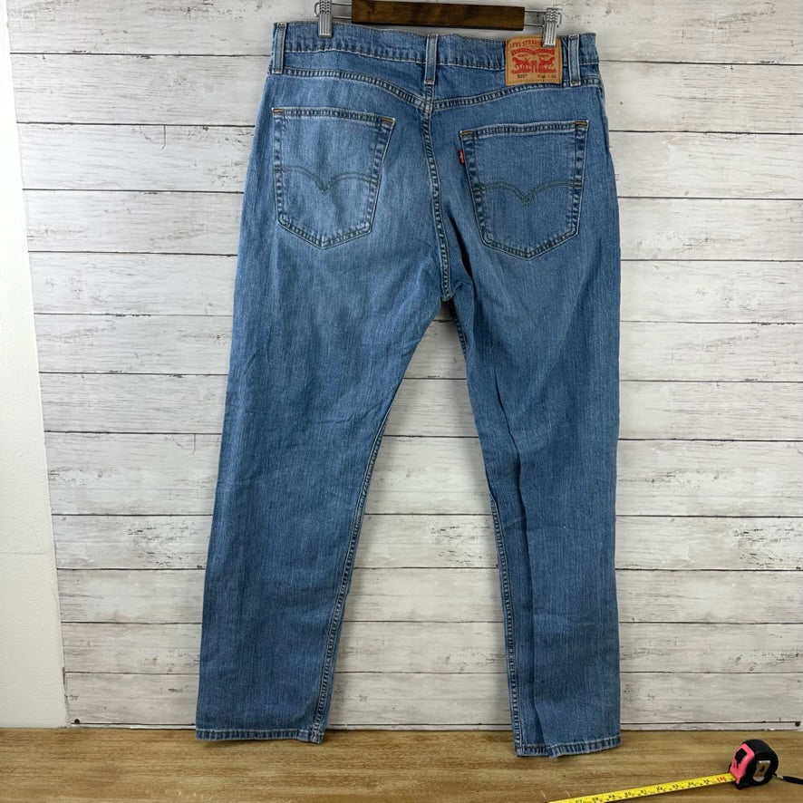 Levis 505 Jeans Mens 36x32 Regular Zip fly Blue denim Levi's
