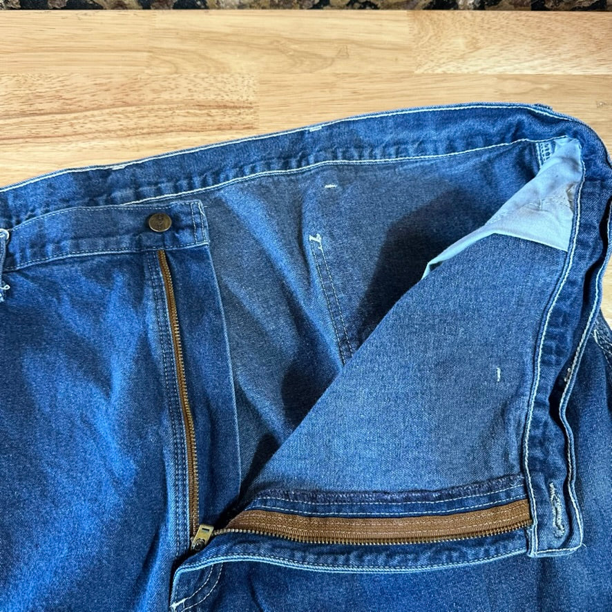 Carhartt Mens 52x30 blue Jeans