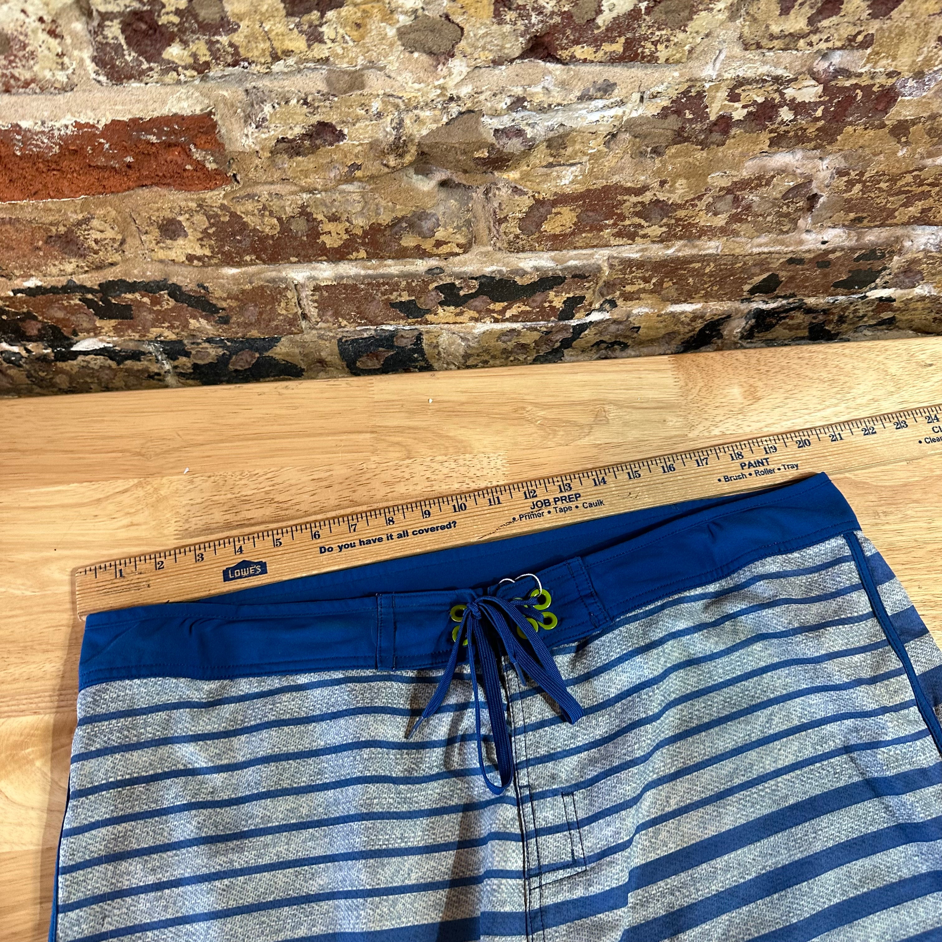 North Face Blue Board Shorts Mens 38