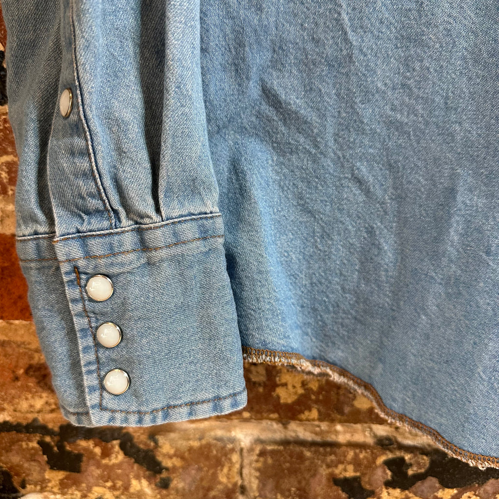 Wrangler Men's Small Blue Western Jean Shirt