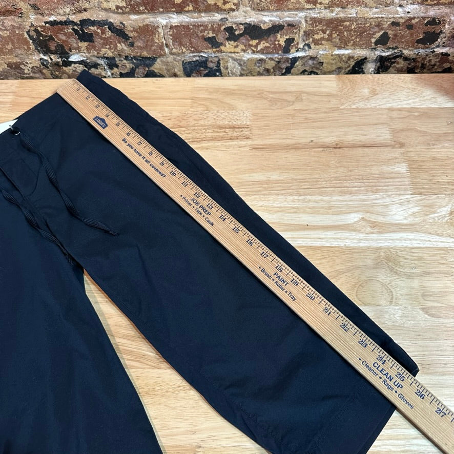 Columbia Womens 4 Black Capris