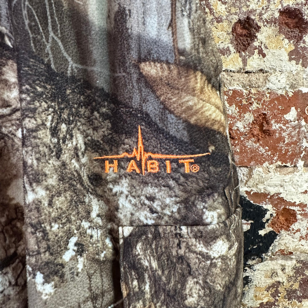 Habit Fleece Camo Pants Youth Small