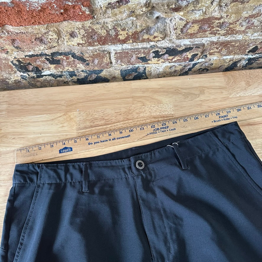 Volcom Shorts Mens 38
