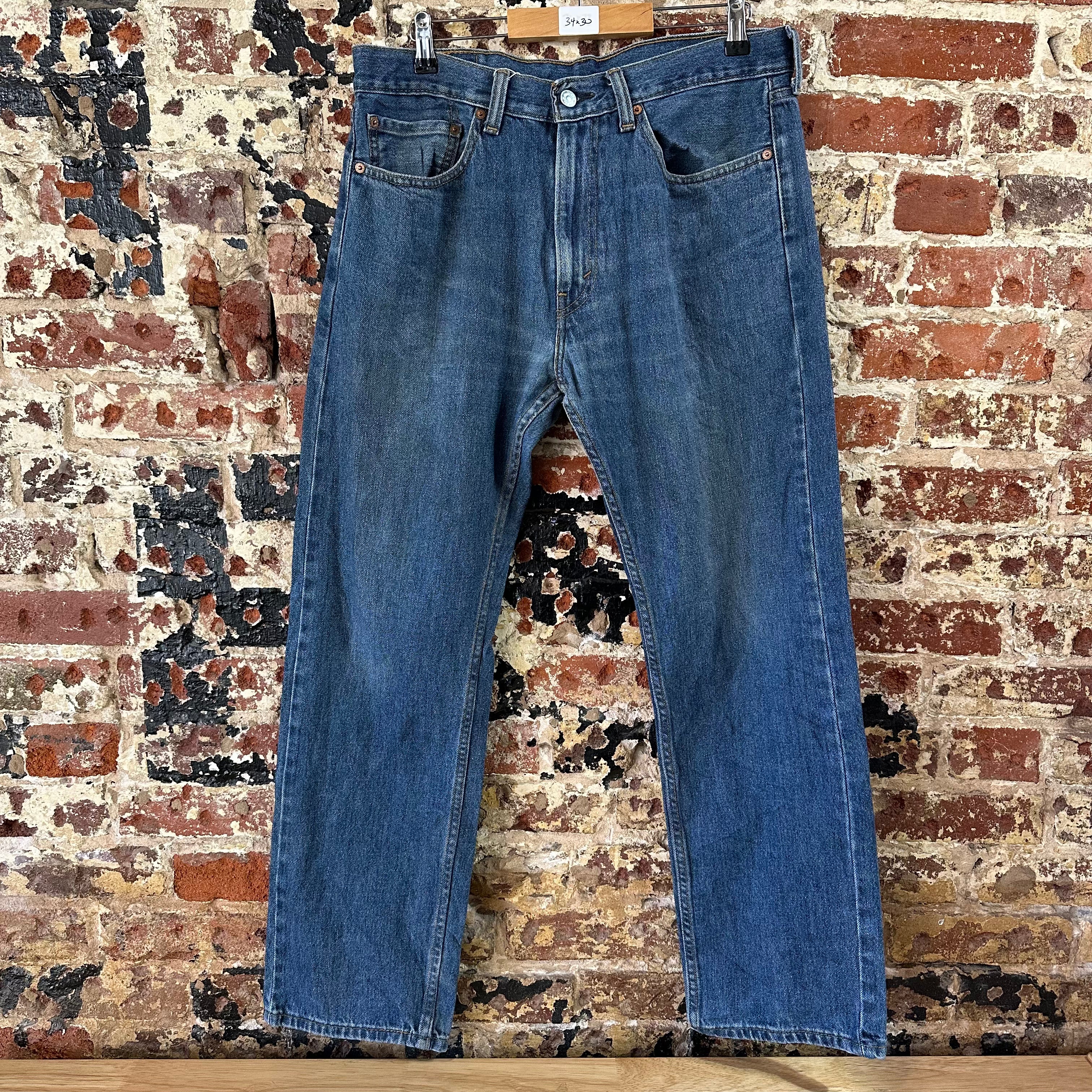 Levis 505 Jeans Mens 34x30 Regular Zip fly Blue denim Levi's