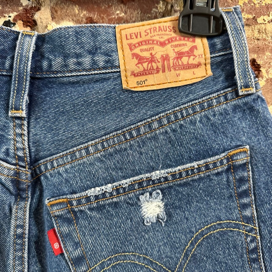 Levi's Cut Off Denim Jean Shorts Womens 27 Distressed - 27x3"